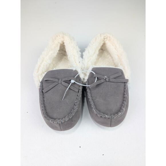 Mukluks Womens 7 Jayluh Suede & Faux Fur Lining Moccasin Slipper - Purplish Gray - Picture 2 of 7